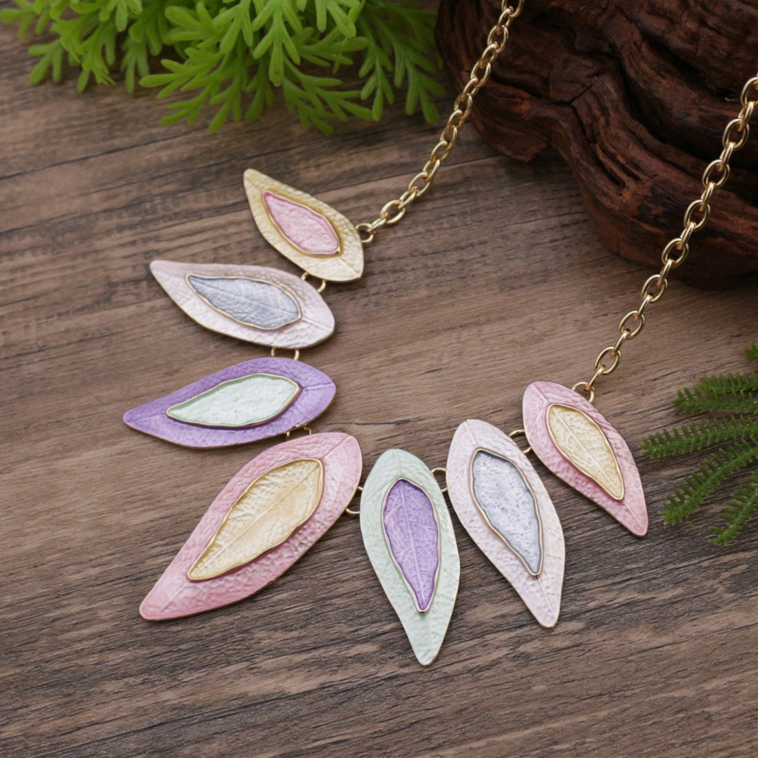 Wholesale  color leaf stitching alloy necklace necklace