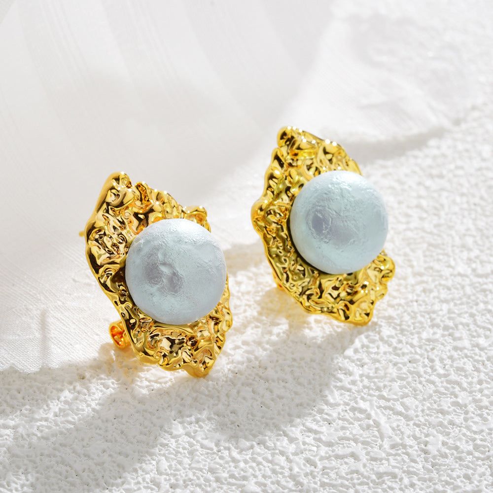 Wholesale  vintage Fashion Distinctive Ear Clip Court Style Light Luxury  Earrings