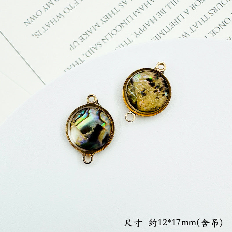 Wholesale Trendy Geometric Shell Pendant Copper Electroplated DIY Jewelry Accessory For Layering Necklaces Boutique Resale