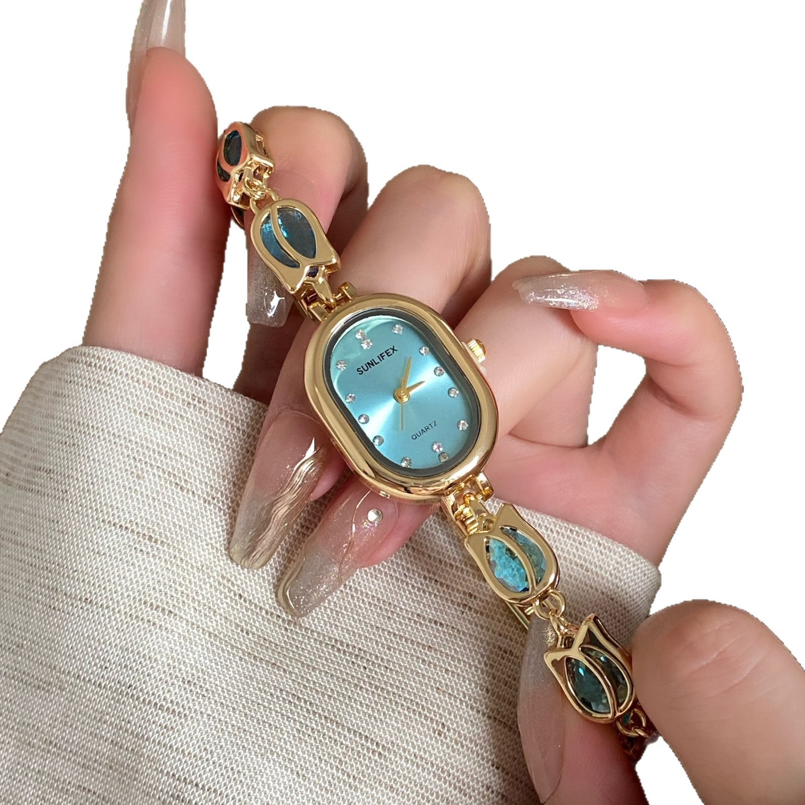 Wholesale Rhinestone Encrusted Oval Tulip Women S Quartz Watch Stylish Everyday Gift