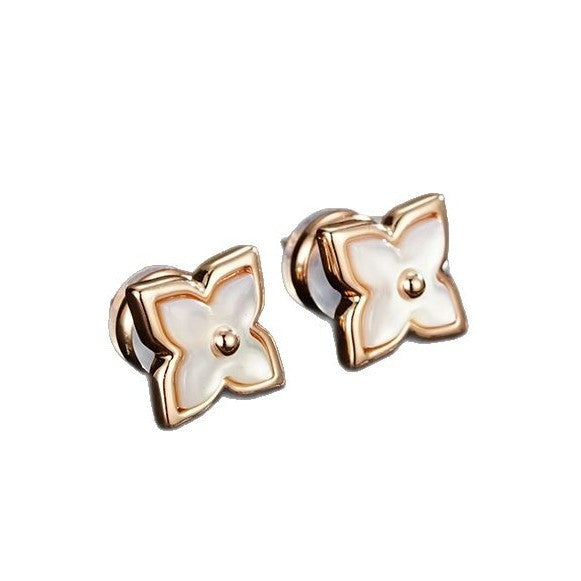 Wholesale  All-match Four-leaf Clover Shell Earrings