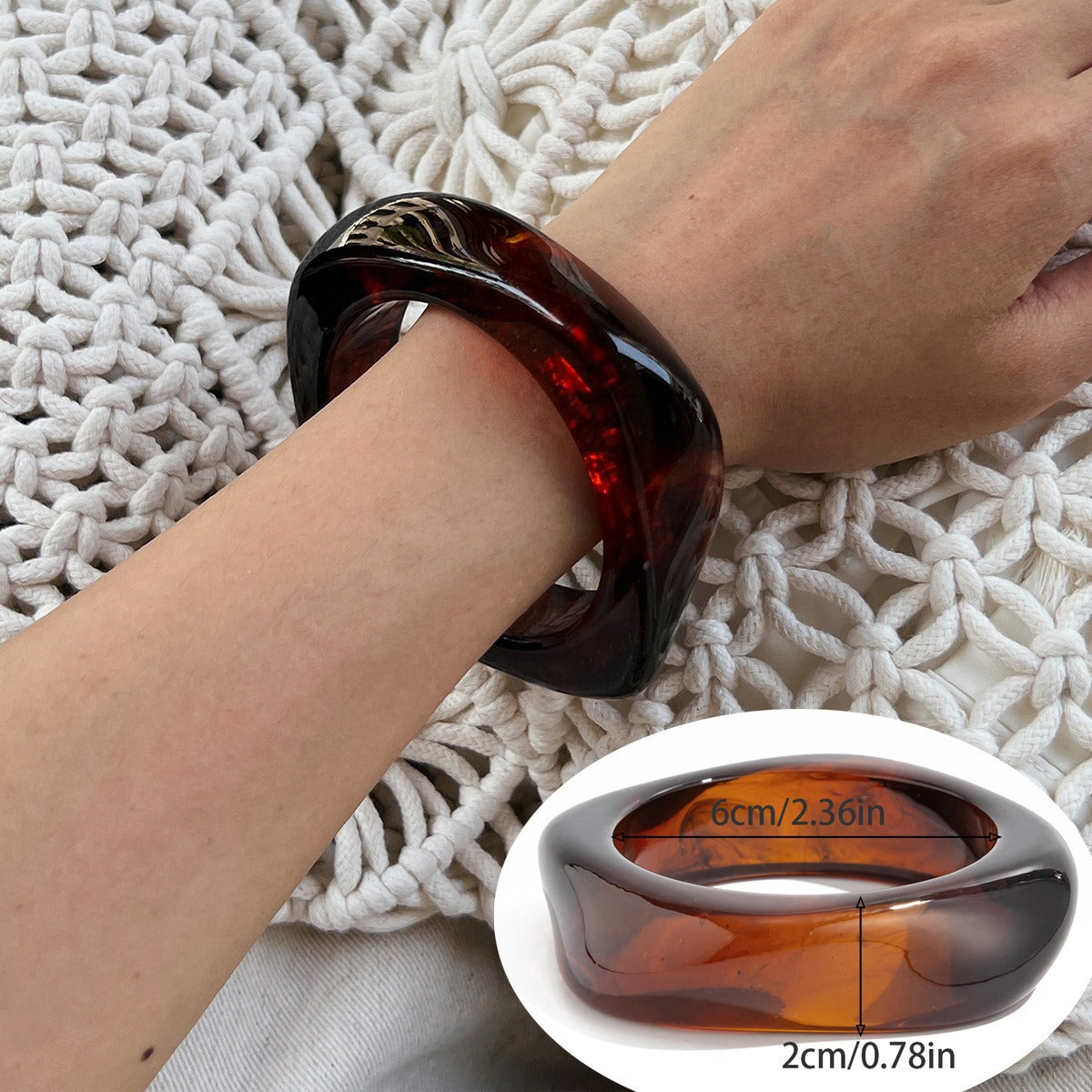 Wholesale Bold Geometric Amber Gradient Wide Resin Bangle Glossy Fashion Bracelet Stylish Jewelry Accessory Gift Boutique Resale