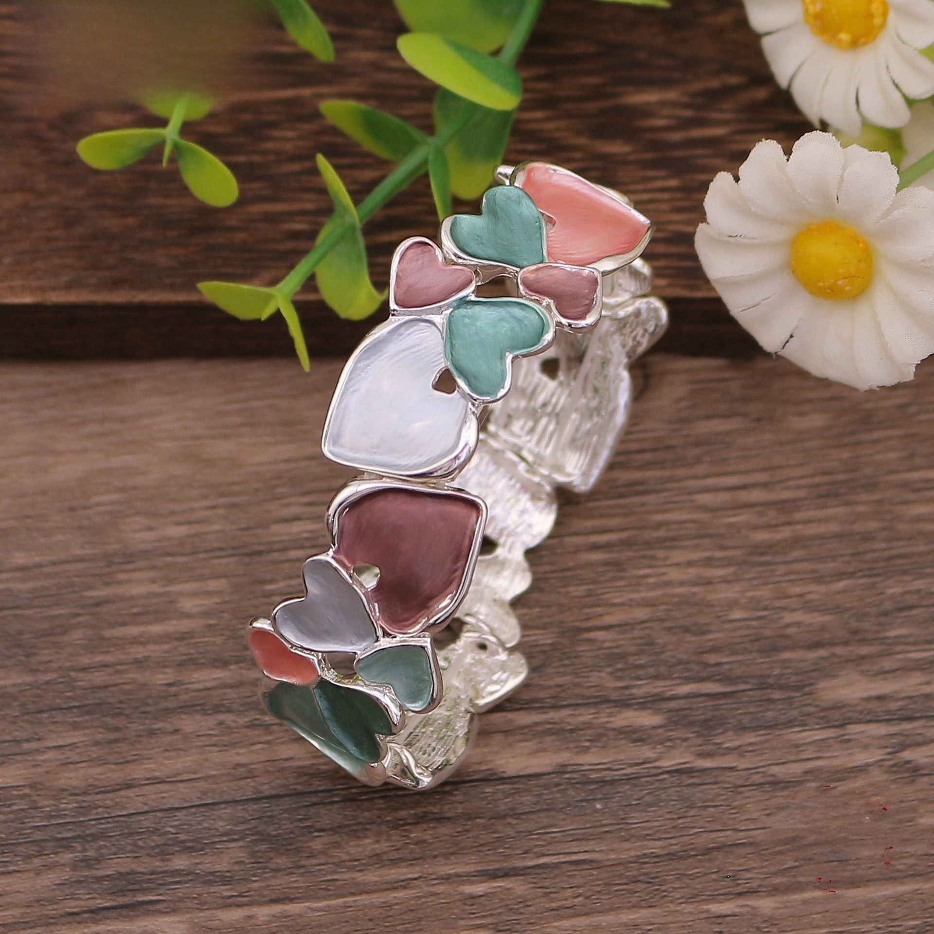 Wholesale  Colorful Oil Painting Geometric Hollow Heart Elastic Bracelet