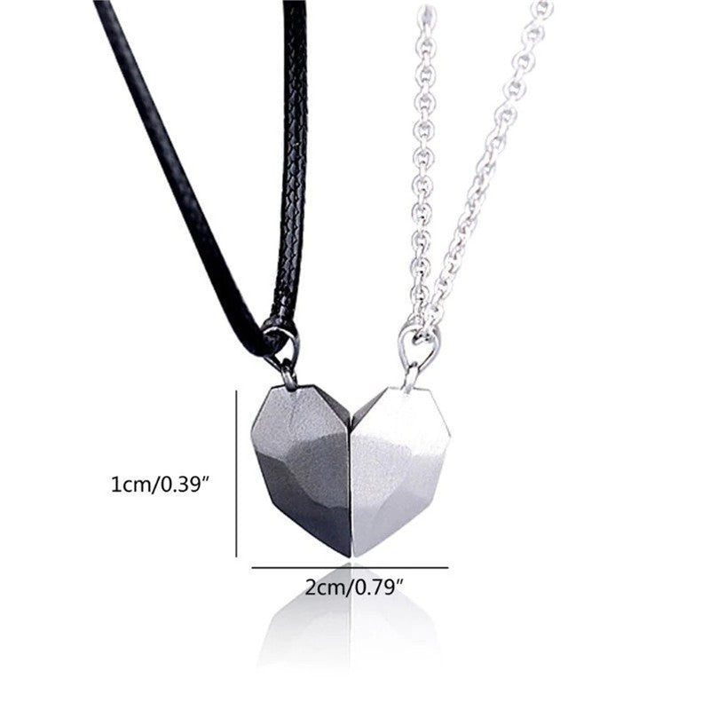 Wholesale Black White Heart Magnetic Necklaces ACC-NE-Hanyu012