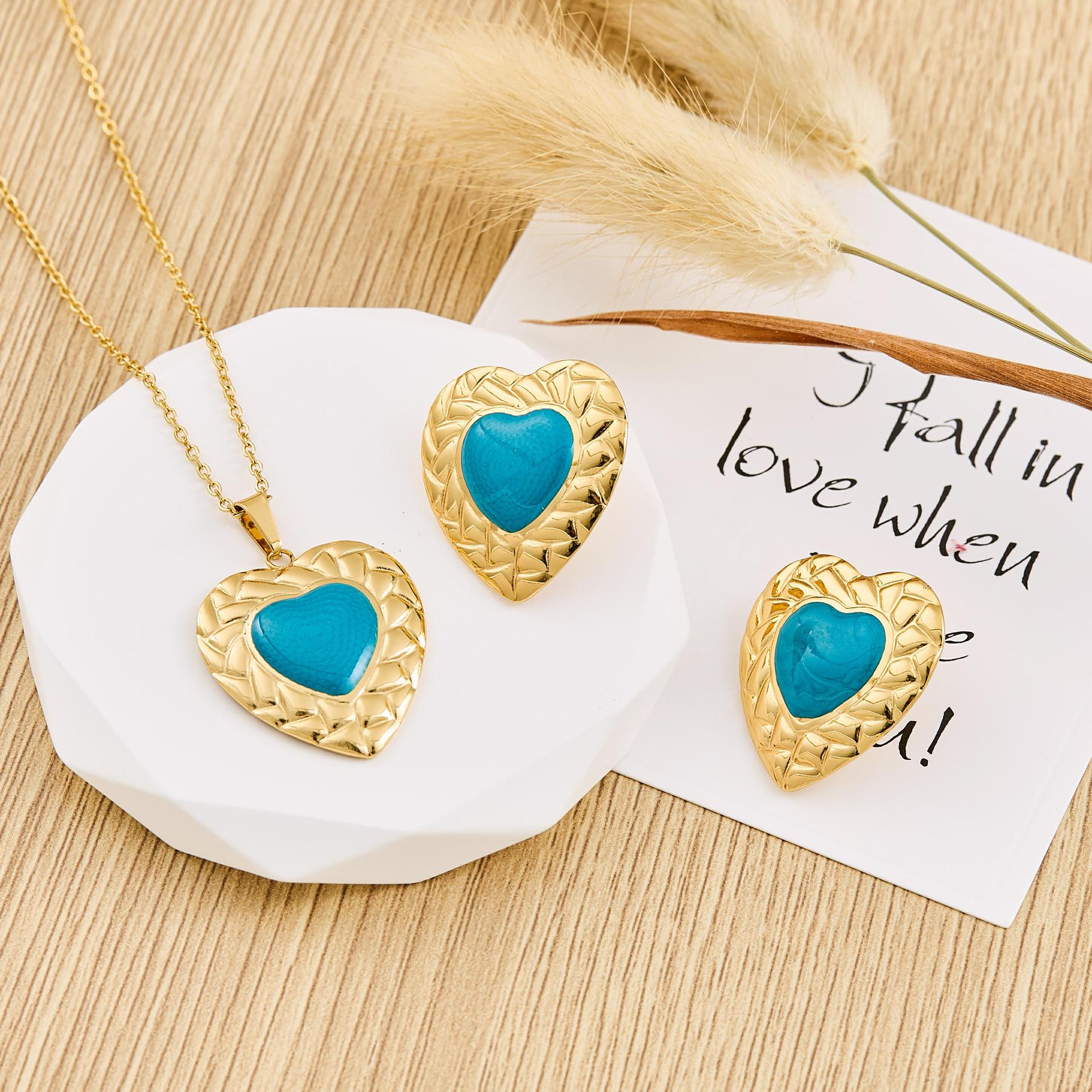 Wholesale Stainless Steel Electroplated Gemstone-Encrusted Heart-Shaped Necklace Sweet Style for Women Party Wear