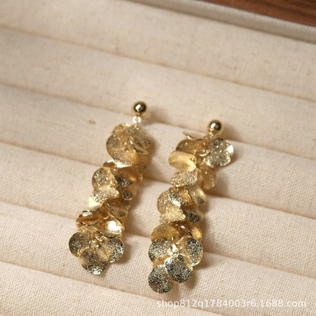 Wholesale Gold Tassel Leaf Earrings