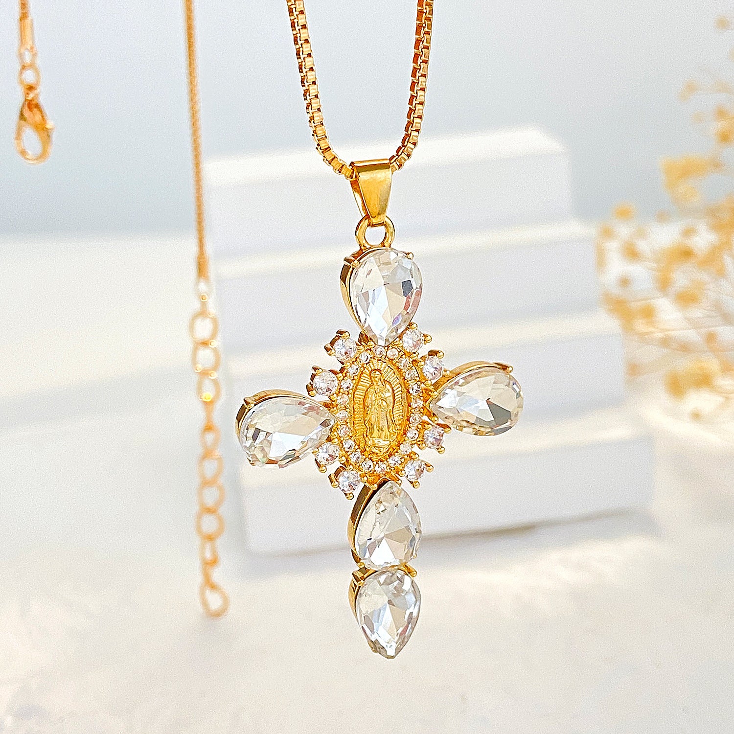 Wholesale Zircon Virgin Cross Necklace ACC-NE-MY004