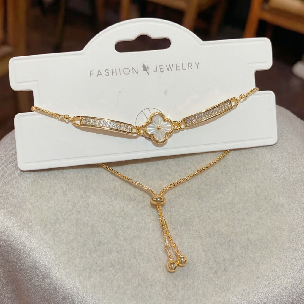 Wholesale Sweet Shell Flower Zircon Bracelet,  Copper Electroplated - Fashion Jewelry for Everyday Wear