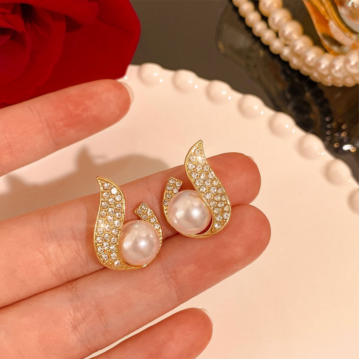 Wholesale Trendy Heart Shape Love Earrings in Burgundy Alloy - Boutique Accessory