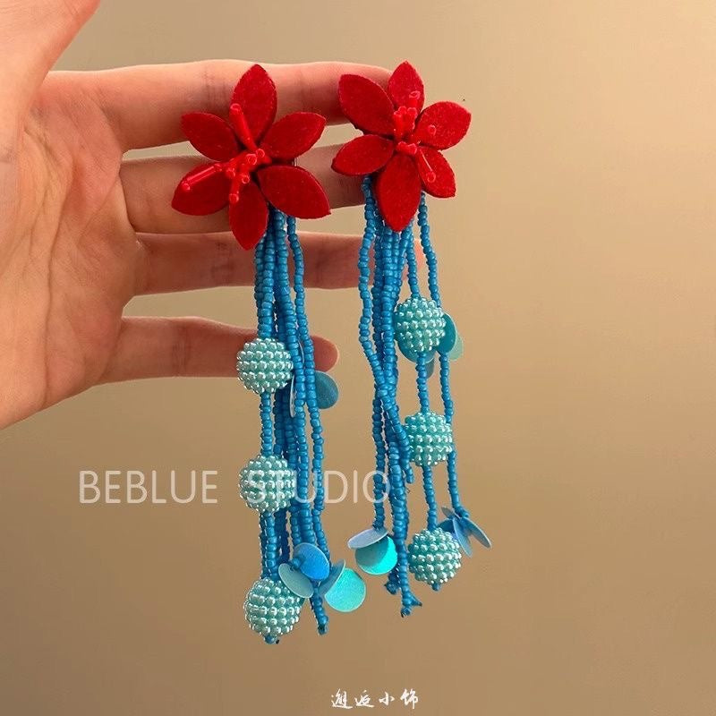Wholesale Small Flower Tassel Beaded Earrings