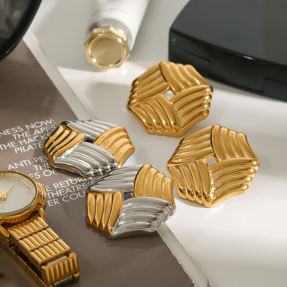 Wholesale  Stainless steel 18k gold gold and silver color matching rib geometric hollow earrings