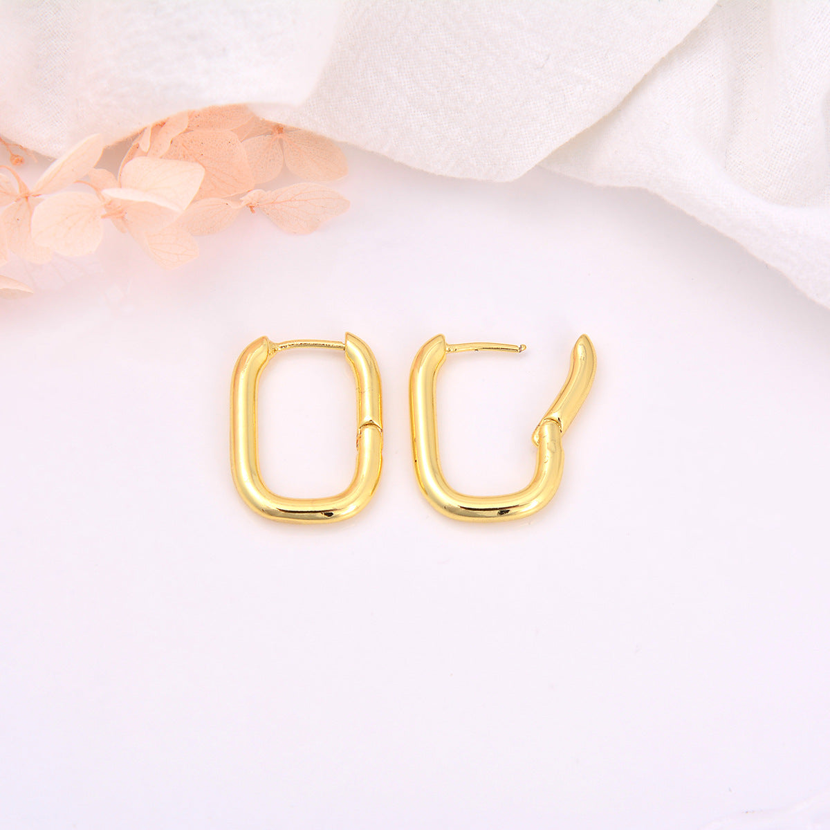 Wholesale Medium rectangular glossy buckle simple earrings