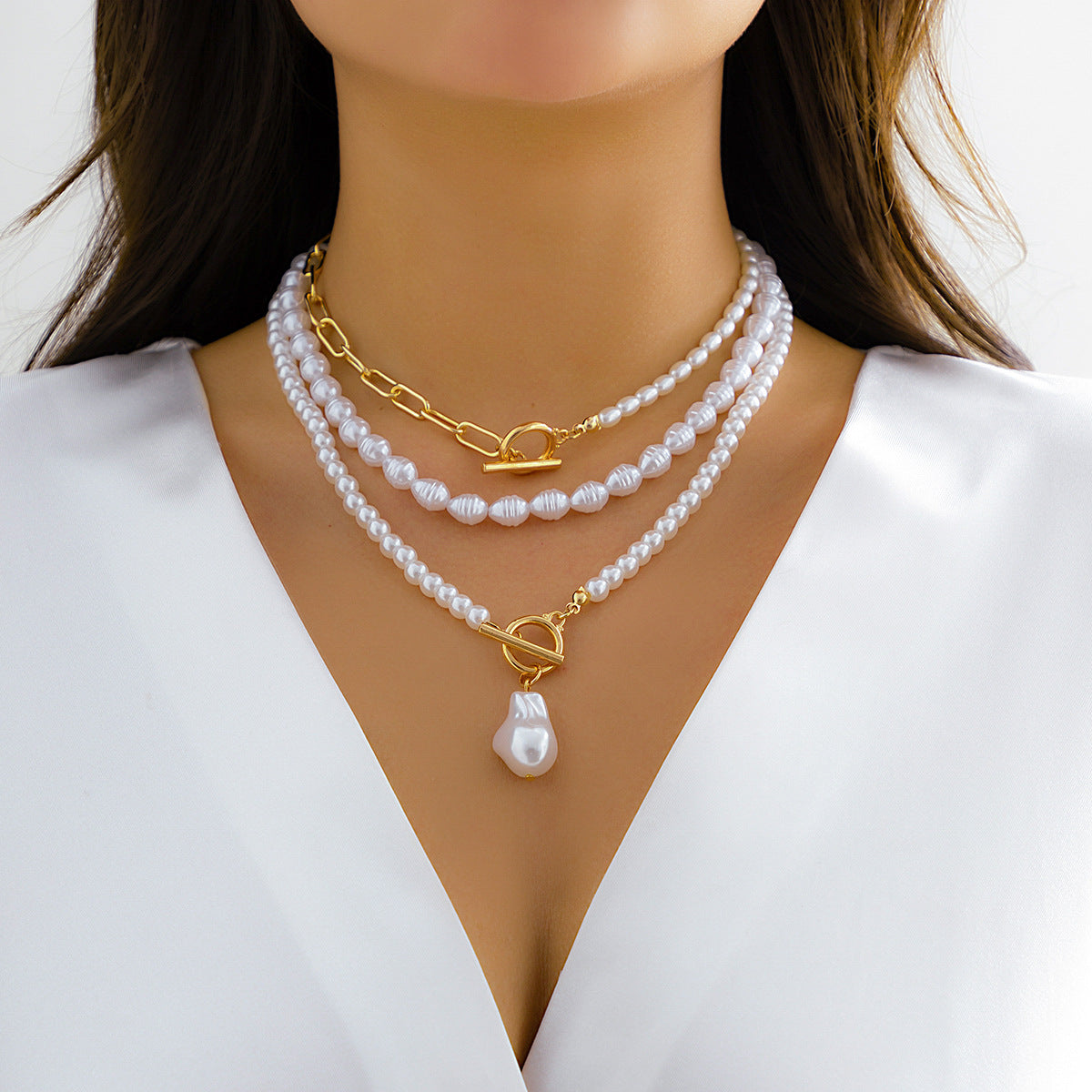 Wholesale Baroque shaped pearl necklace creative irregular chain clavicle necklace