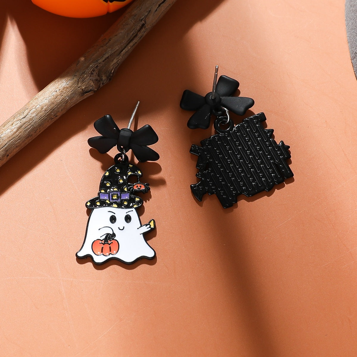 Wholesale Halloween cartoon alloy ghost pin pumpkin cute  earrings