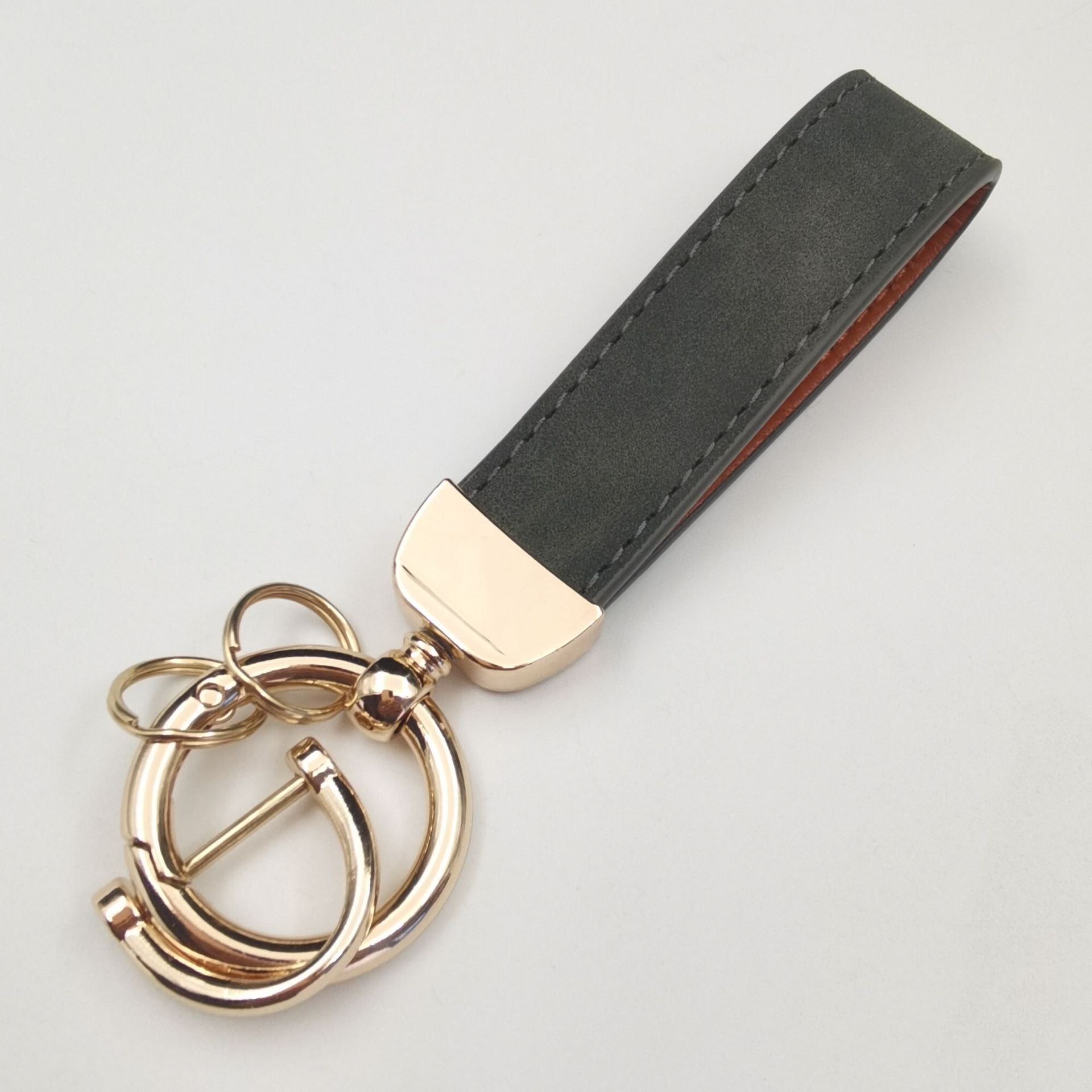 Wholesale Zinc Alloy Keychain Black Gunmetal Hardware Decorative Accessory for Wedding Gift