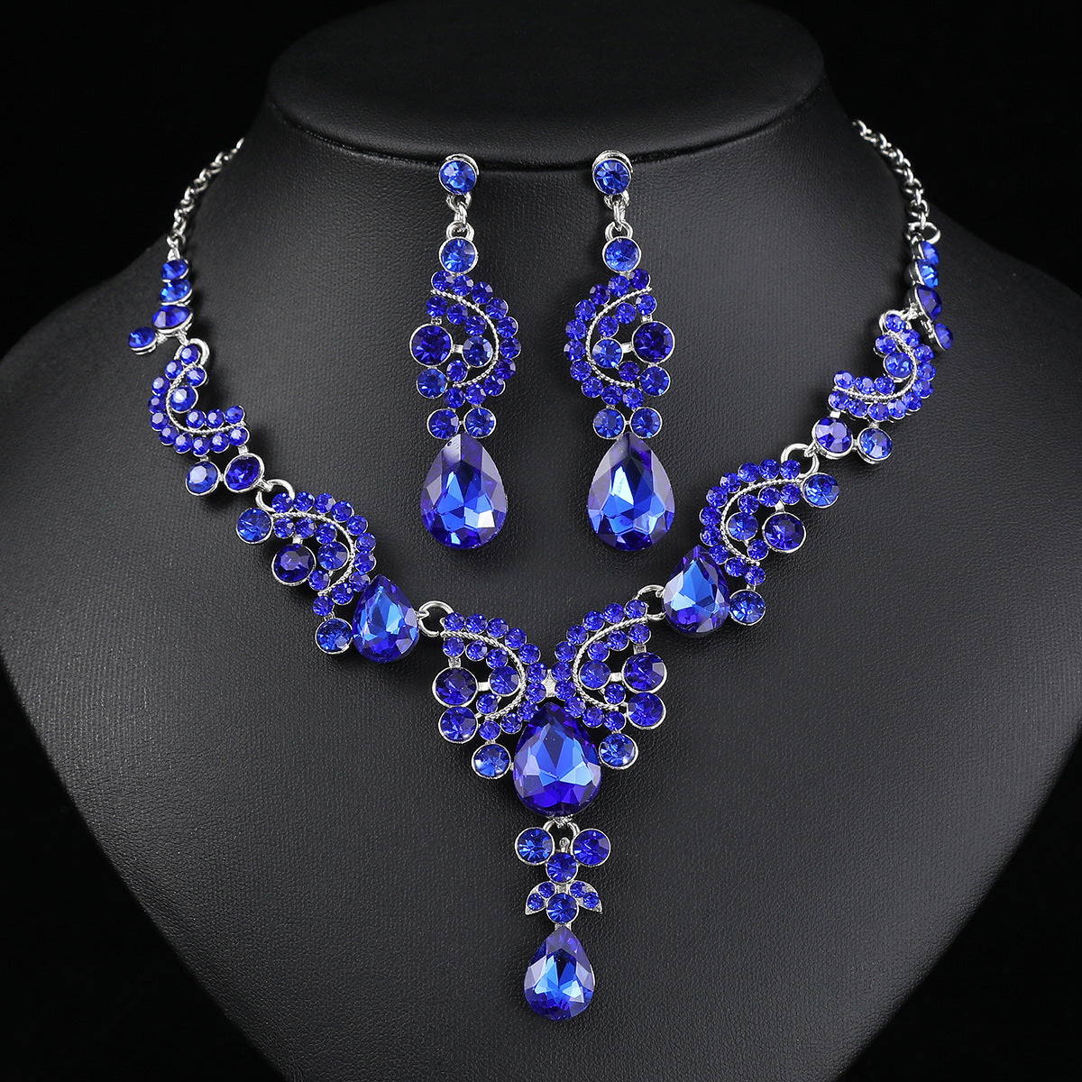 Wholesale Retro Rhinestone Bridal Necklace Set - Alloy Electroplated Jewelry Accessory