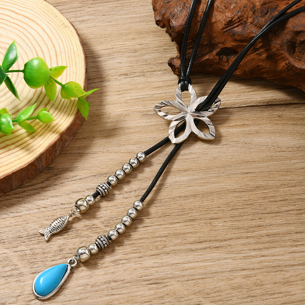 Wholesale Leather vintage floral pendant necklace