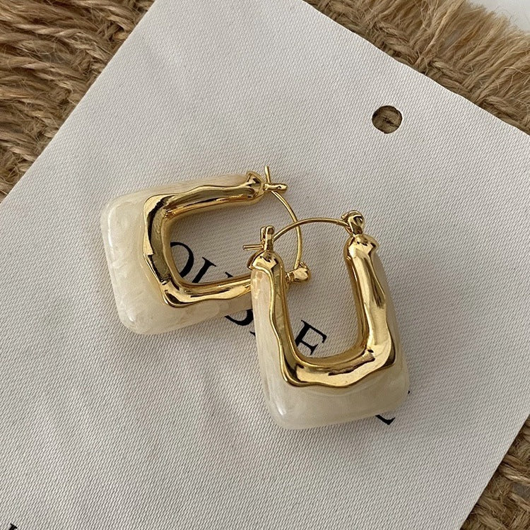 Wholesale Copper Retro U-Shaped Earrings European American Style Boutique Jewelry Accessory