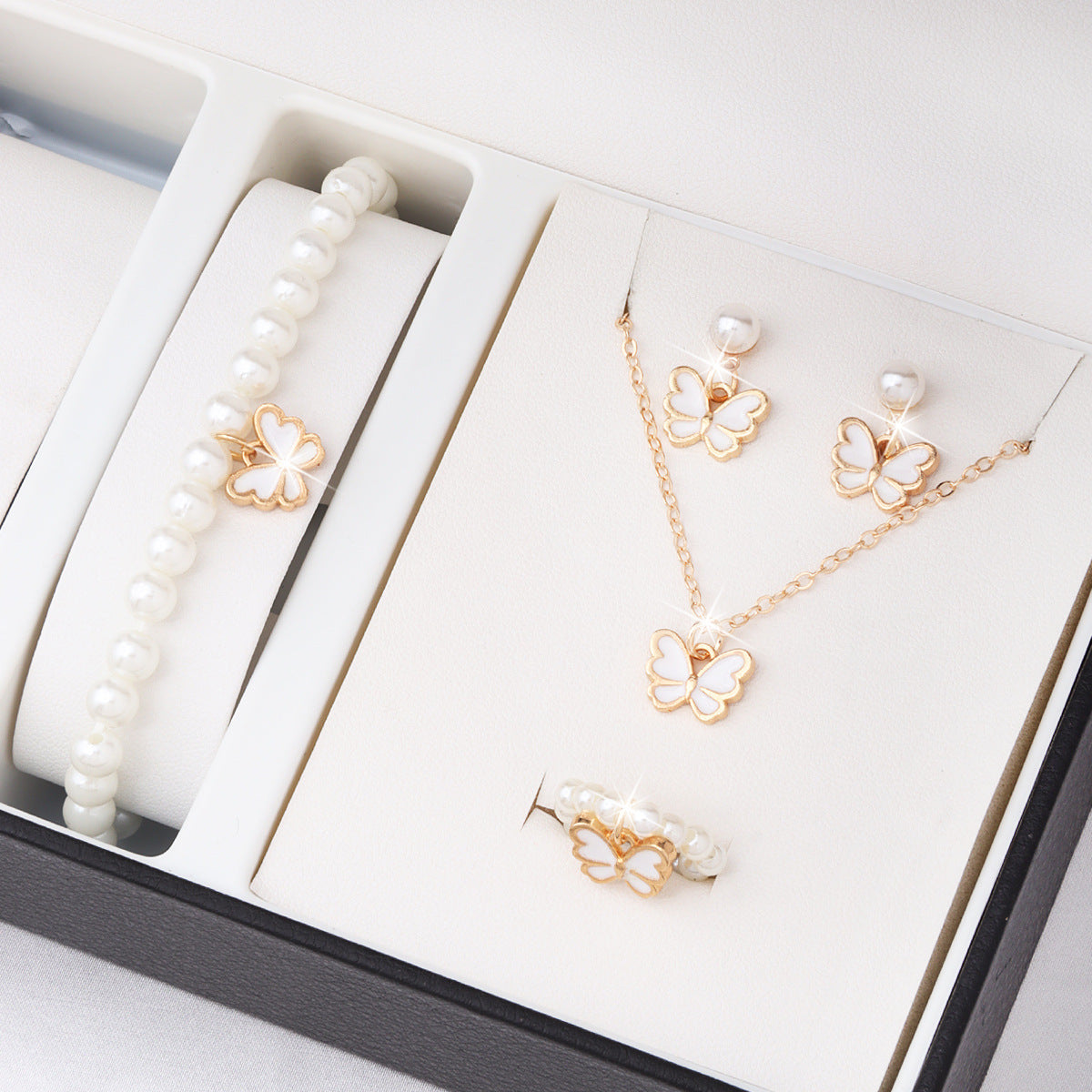 Wholesale  Cross Pendant Necklace  Bracelet Retro Jewelry