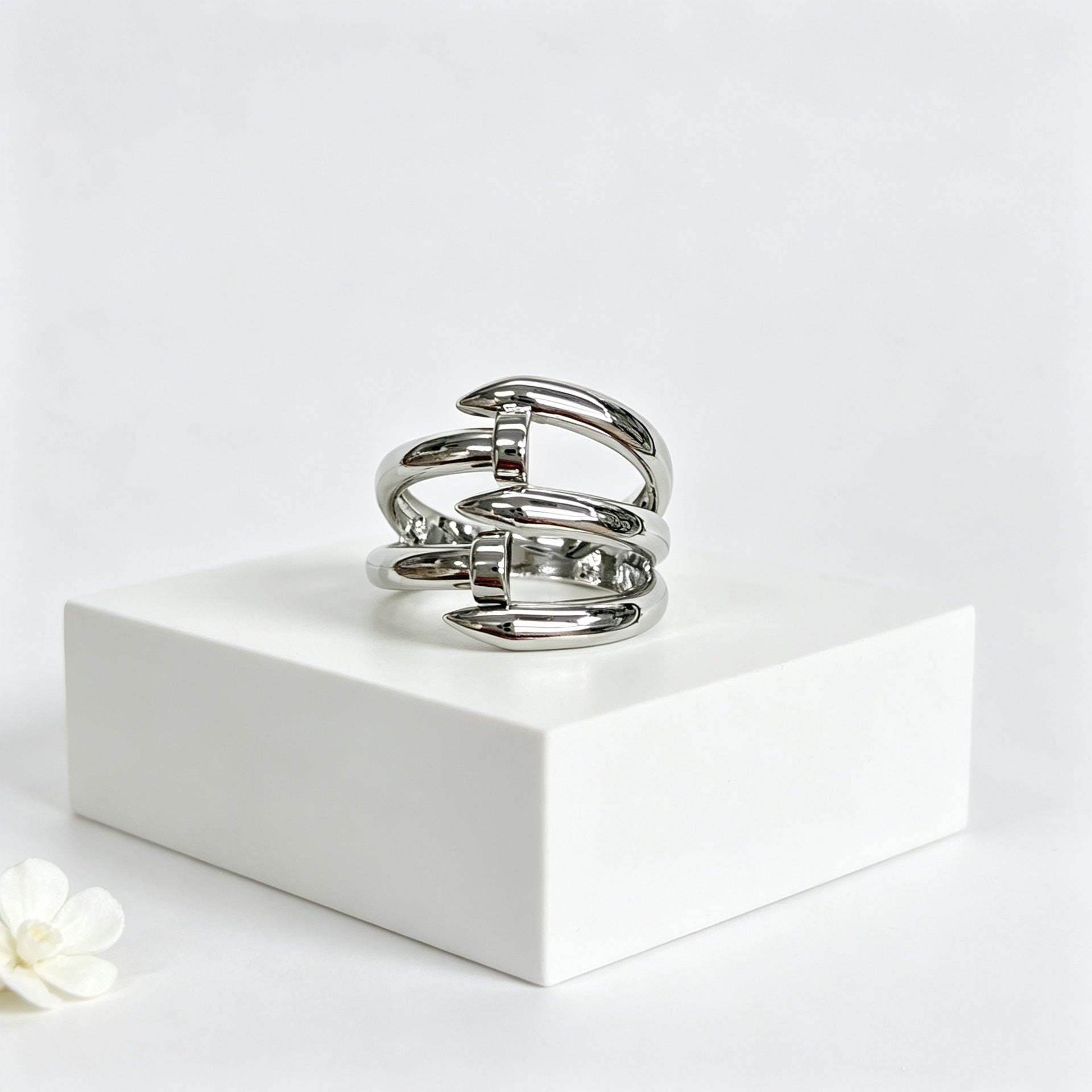 Wholesale Light Luxury Multi Layer Twisted Gold  Ring For Unisex Brass Plated Jewelry Accessory