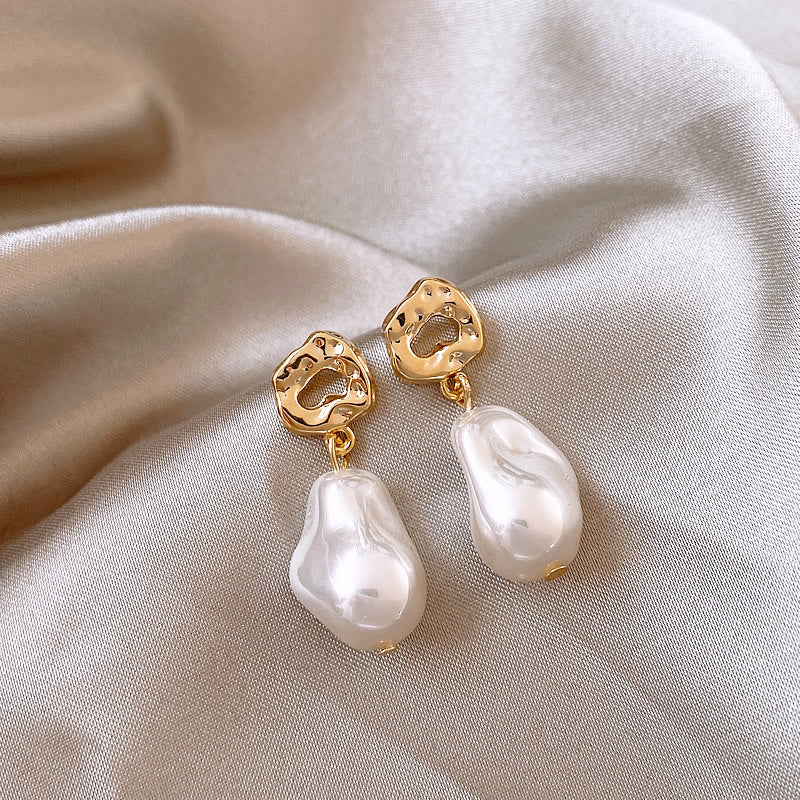 Wholesale  Baroque Special-Shaped Pearl Earrings