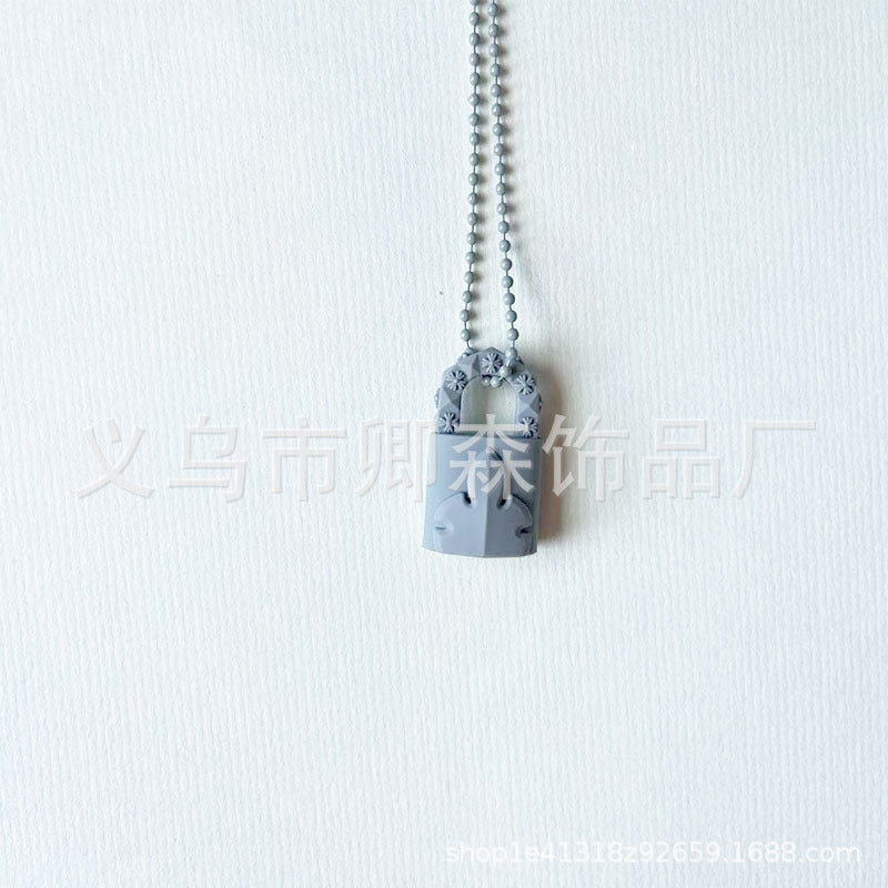 Wholesale Lock Clasp Resin Round Bead Long Necklace