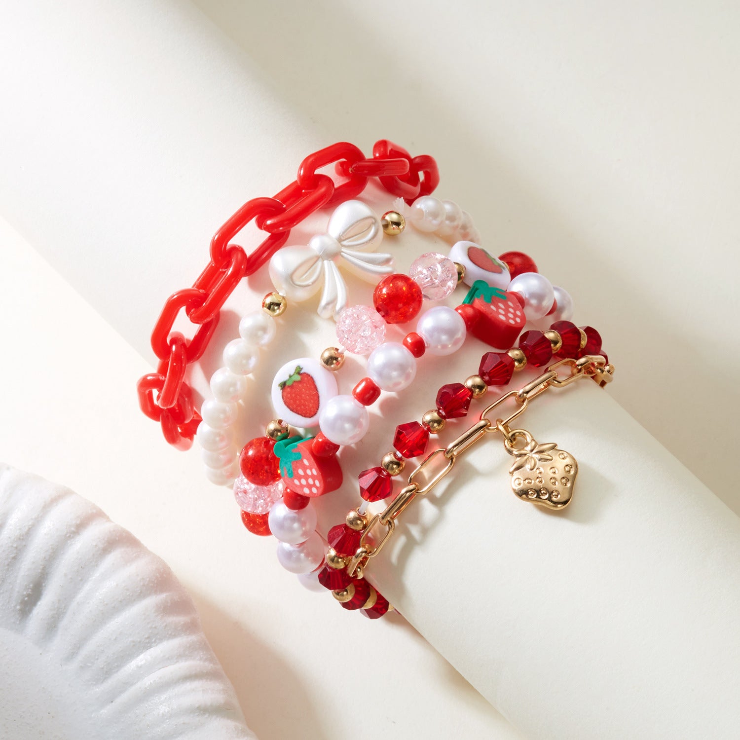 Wholesale Heart-Shaped Strawberry Bracelet Set