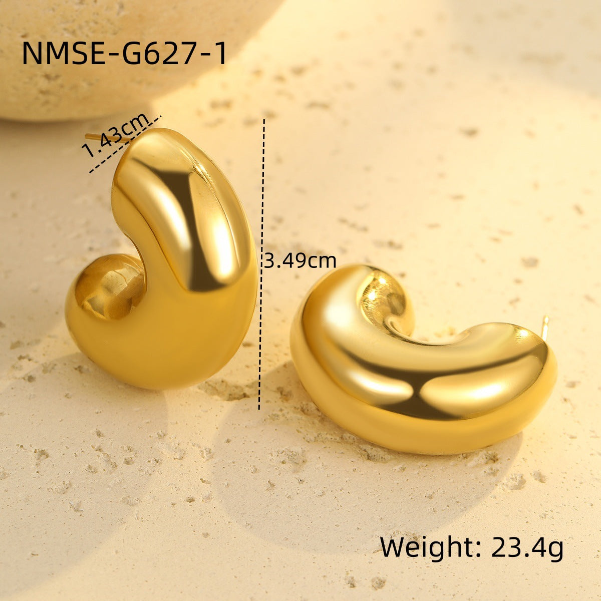 Wholesale  stainless steel retro  hollow 18K gold earrings jewelry