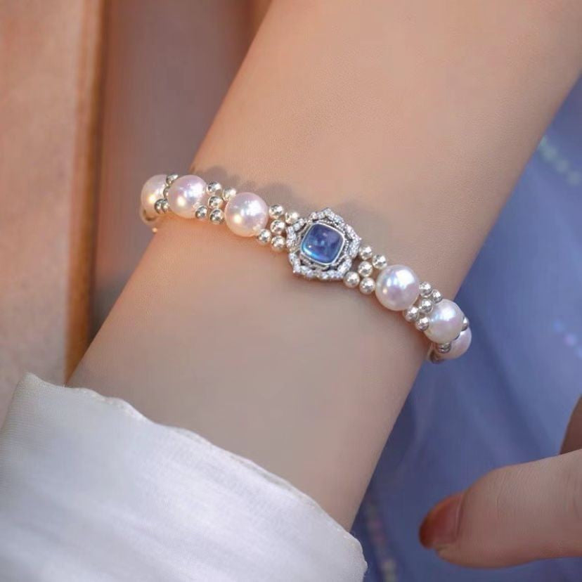 Wholesale  light luxury pearl necklace