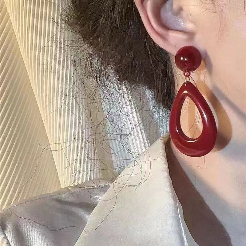 Wholesale retro red and white water drop exaggerated earrings
