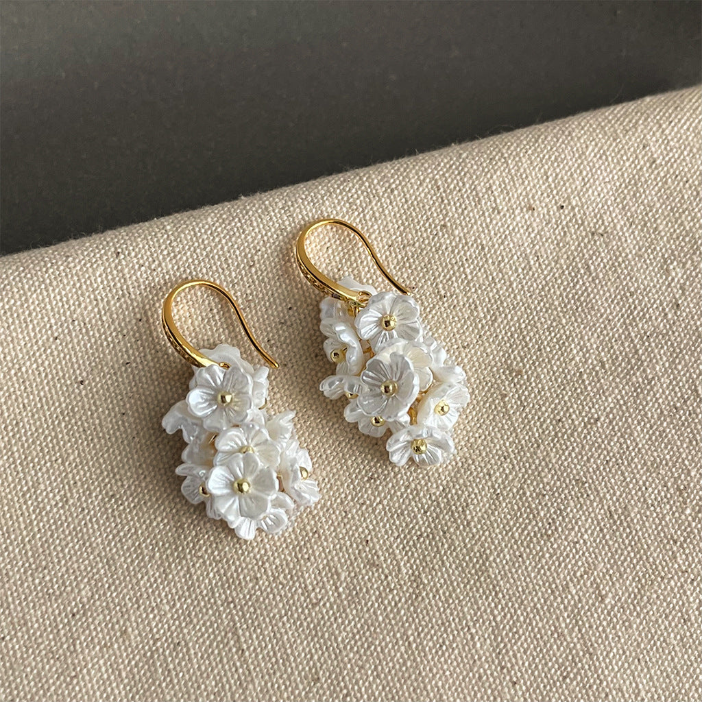 Wholesale  Elegant Long Tassel Flower Earrings