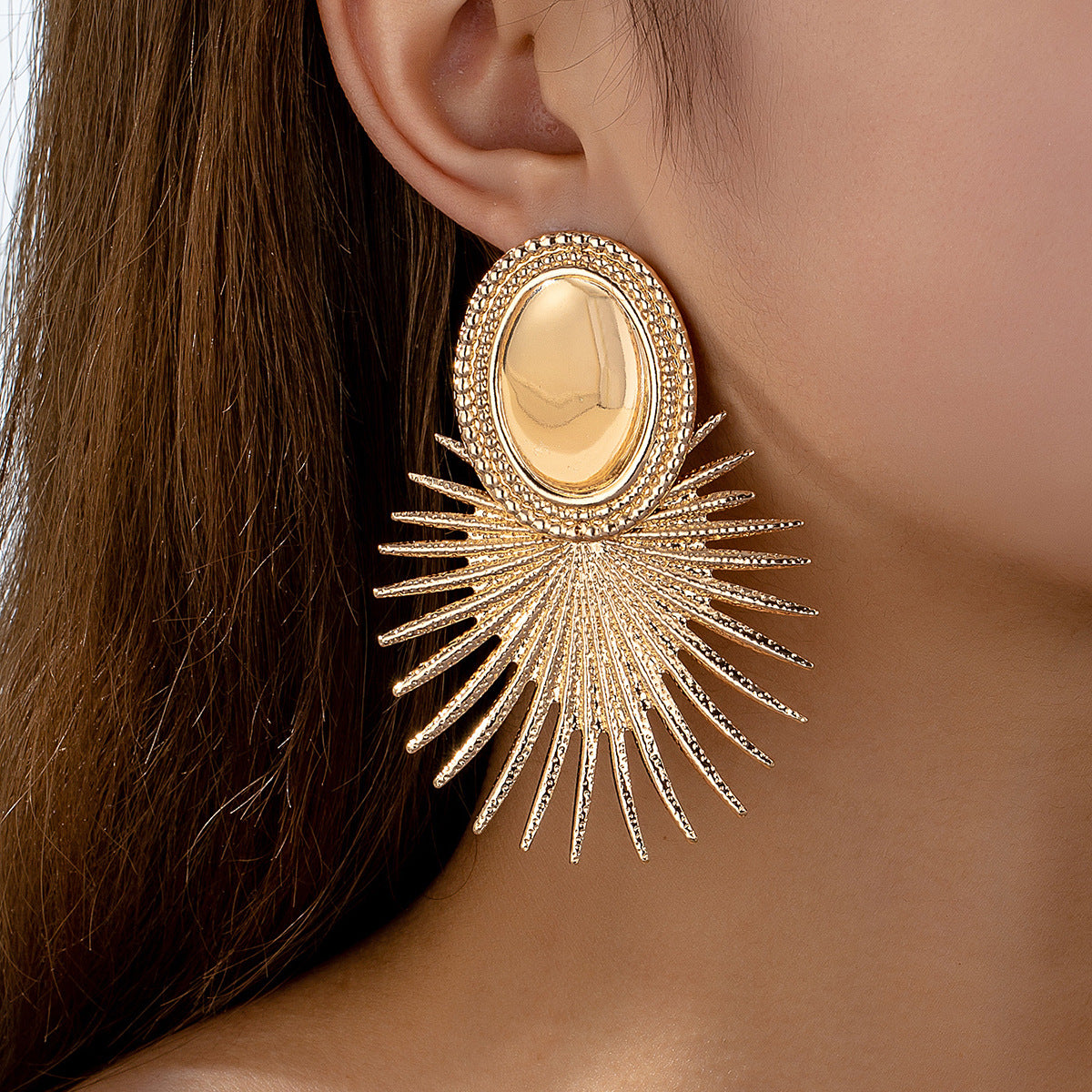 Wholesale Gold Flower Heart Drop Earrings Trendy Fashion Accessory for Women Everyday Wear