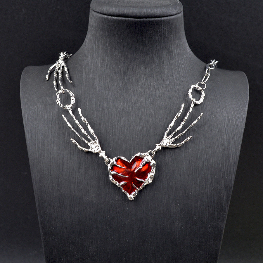 Wholesale  Red Oil Drop Necklace Claw Splicing Heart Clavicle Chain