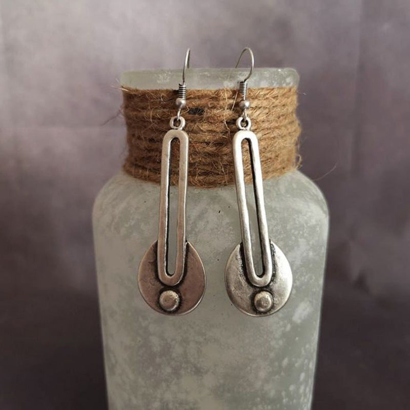 Wholesale Alloy Electroplated Retro Tribal Long Round Earrings Boutique Resale Jewelry Accessory