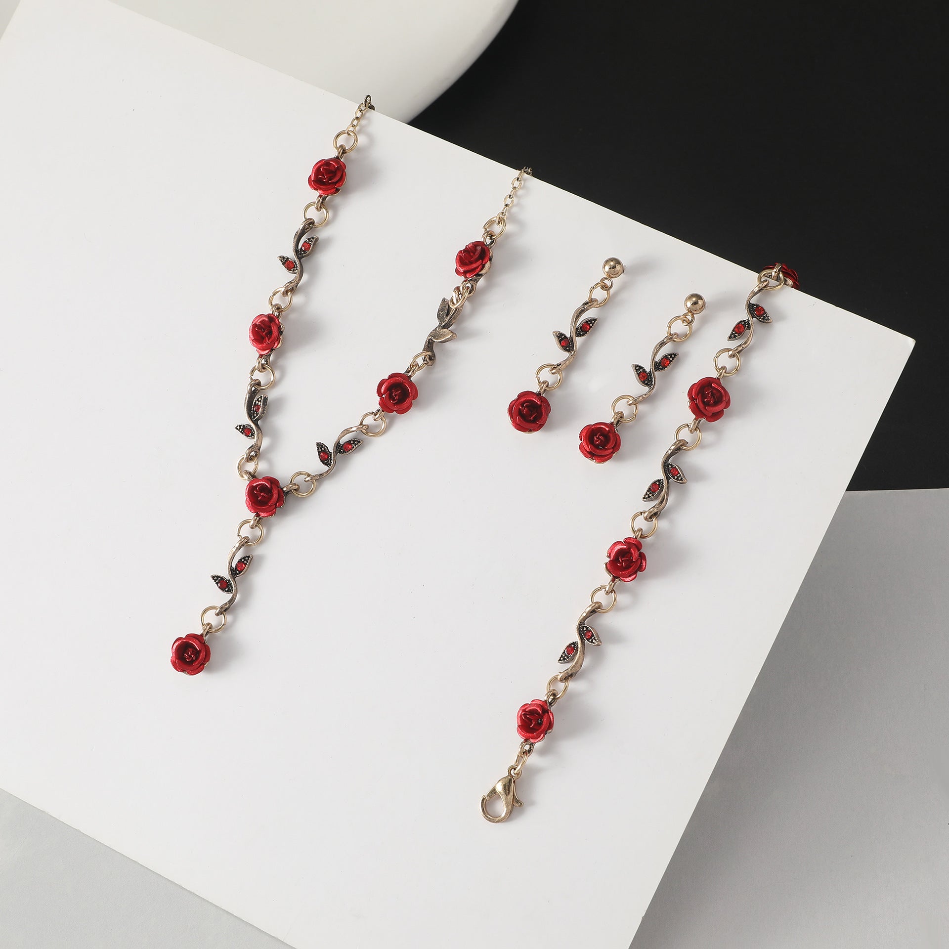Wholesale Vintage Rose Bracelet Necklace Earrings 3-piece Sets ACC-NE-ChaoKai008