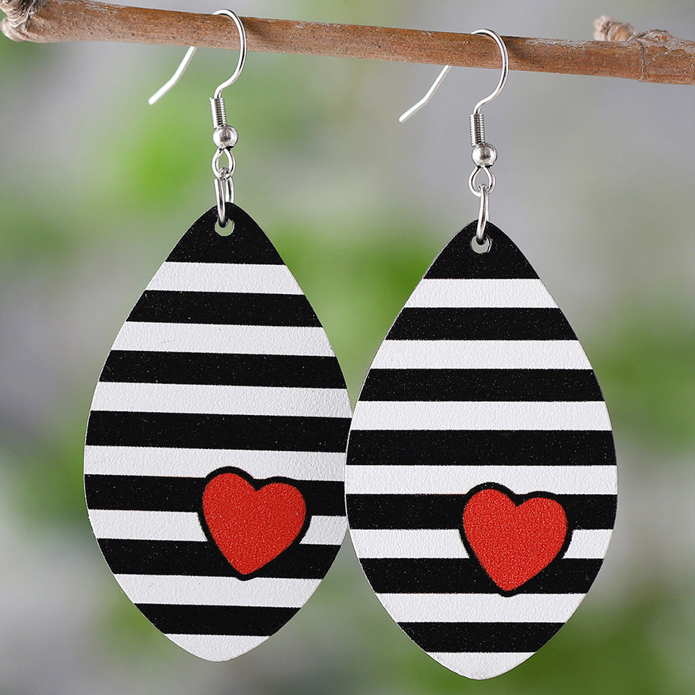 Wholesale Wooden St.  Patrick' s Day green clover heart zebra print earrings