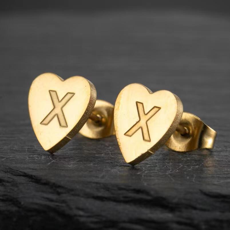 Wholesale Love Earrings English Letters Retro Gold and Silver Earrings Heart Earrings Titanium Steel ACC-ES-FaDiniya001