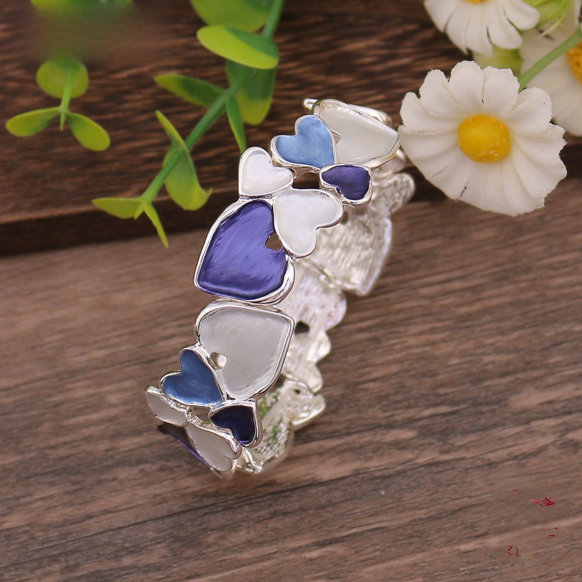 Wholesale  Colorful Oil Painting Geometric Hollow Heart Elastic Bracelet