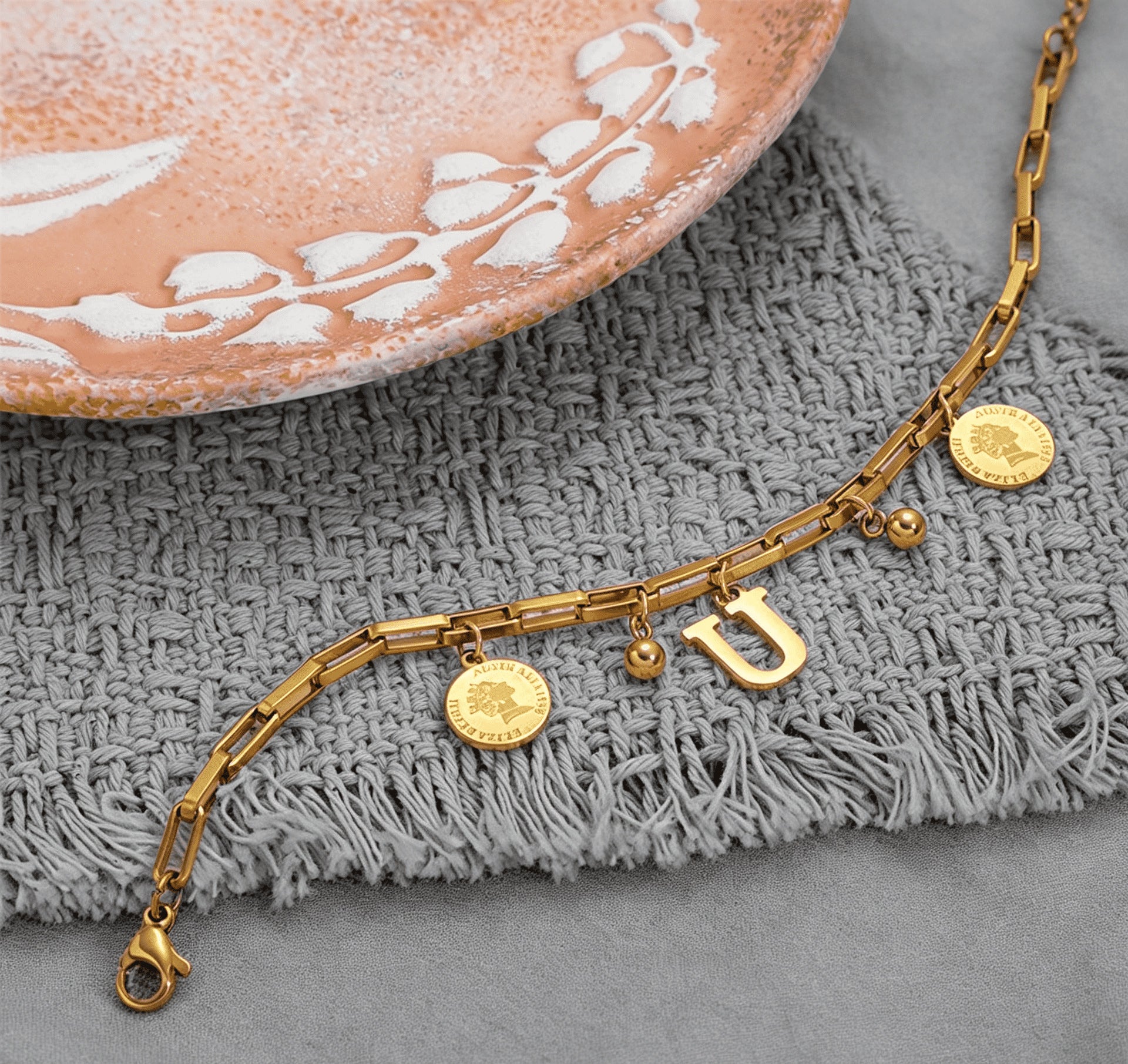 Wholesale Titanium Steel Gold Plated Letter Design Bracelet - Chic Fashion Accessory for Everyday Wear