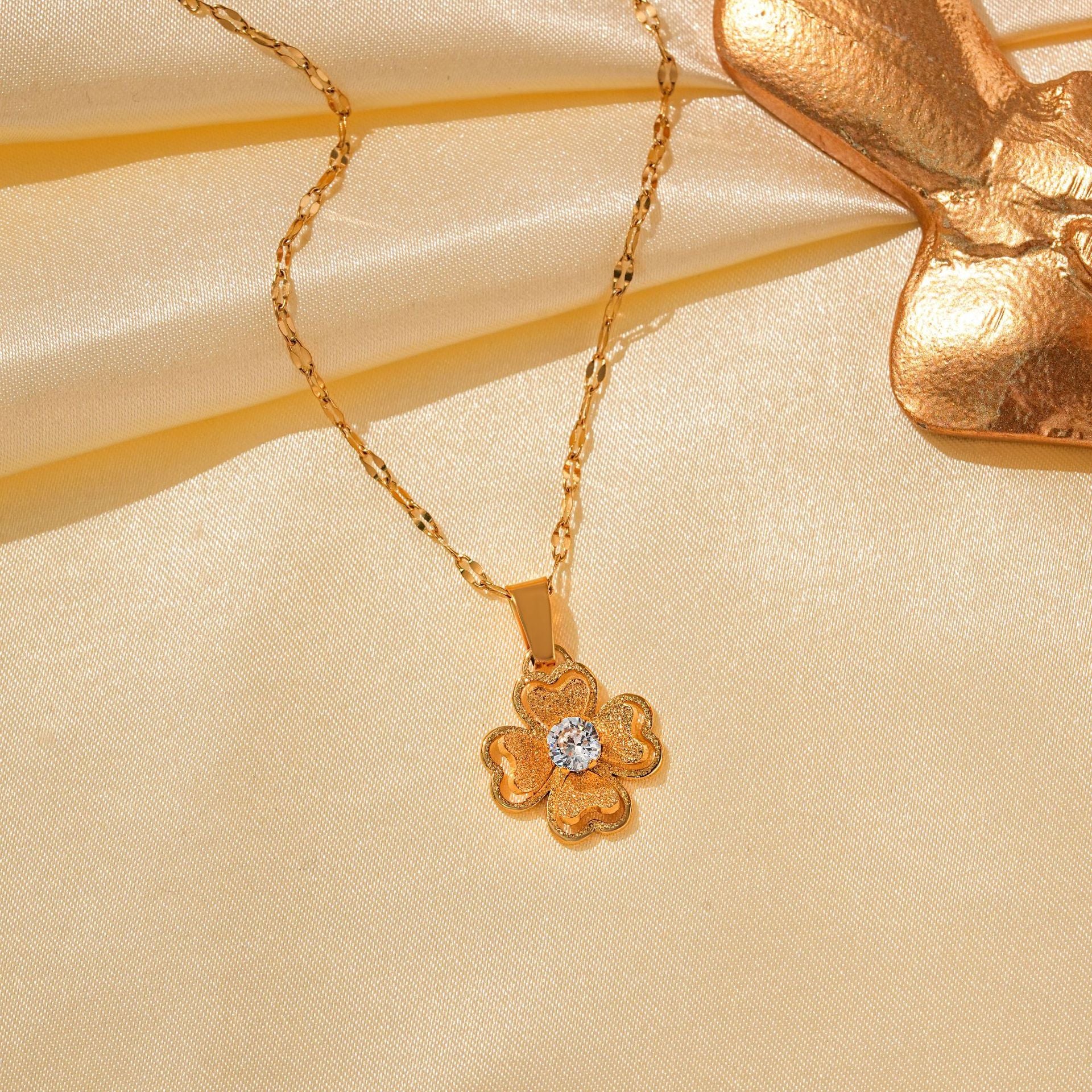 Wholesale Titanium Steel Retro Hip-hop Blue Devil's Eye Bow Love Pendant Evil Eye Necklace