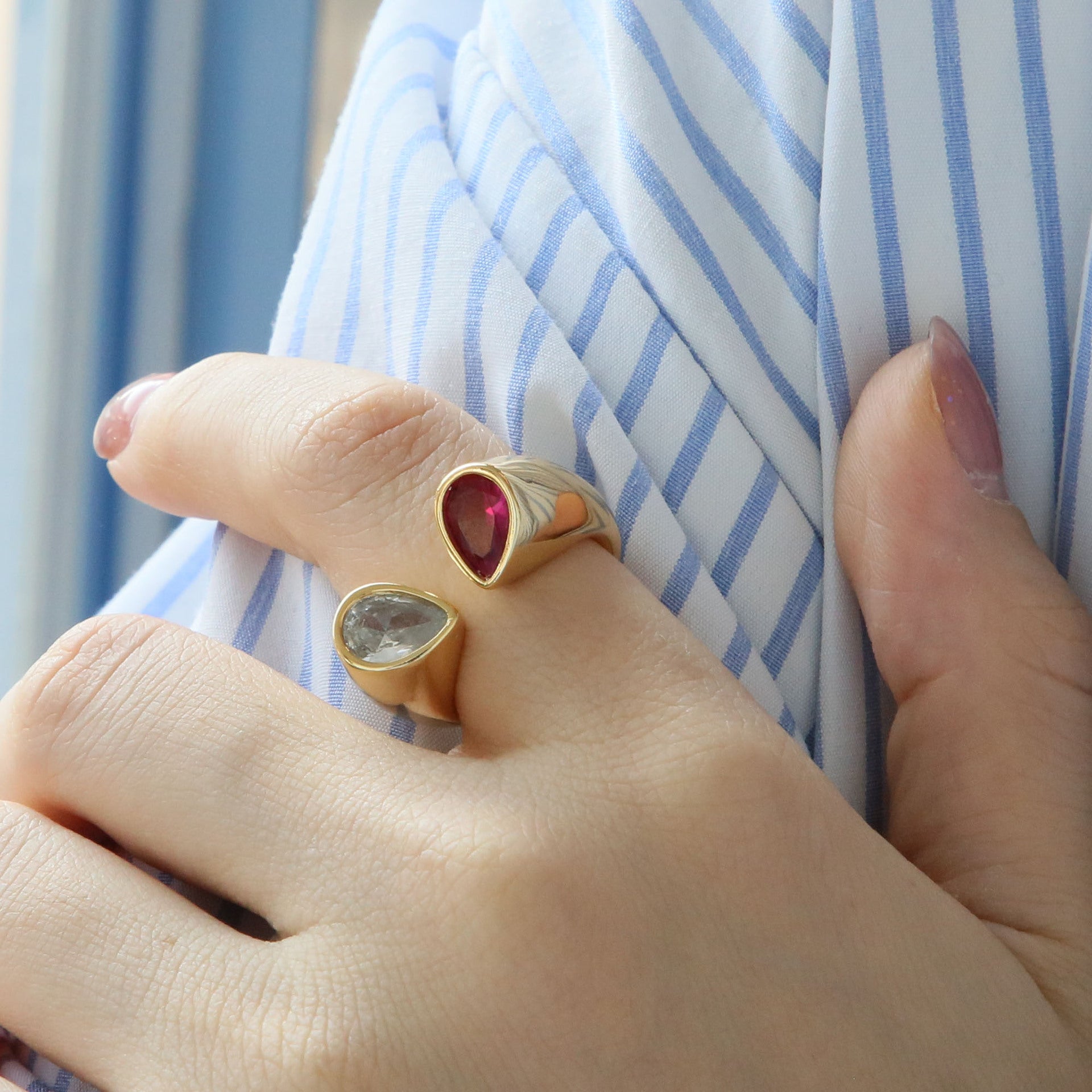 Wholesale 18k Gold Brass Geometric Water Drop Pear Shape Main Stone Women's Ring