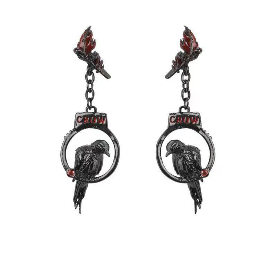 Wholesale Creative and Personalized Crow Handcuffs Diamond Earrings