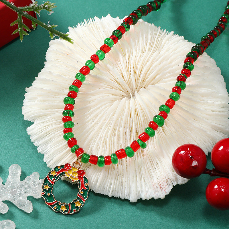 Wholesale Red and Green Round Bead Necklace Alloy Pendant Christmas Necklace ACC-NE-KaiQing004