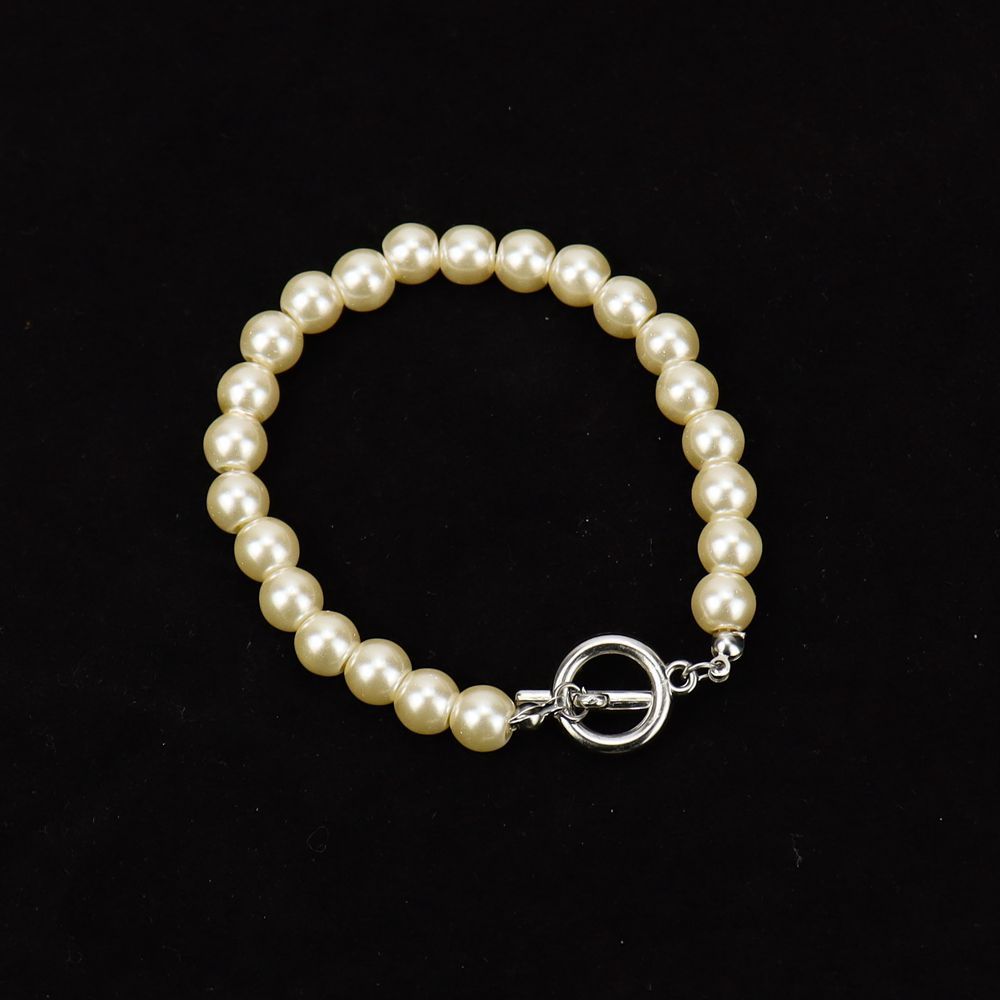 Wholesale Imitation Pearl Letter Bracelet - Stylish Unisex Electroplated Fashion Accessory for Boutique Resale