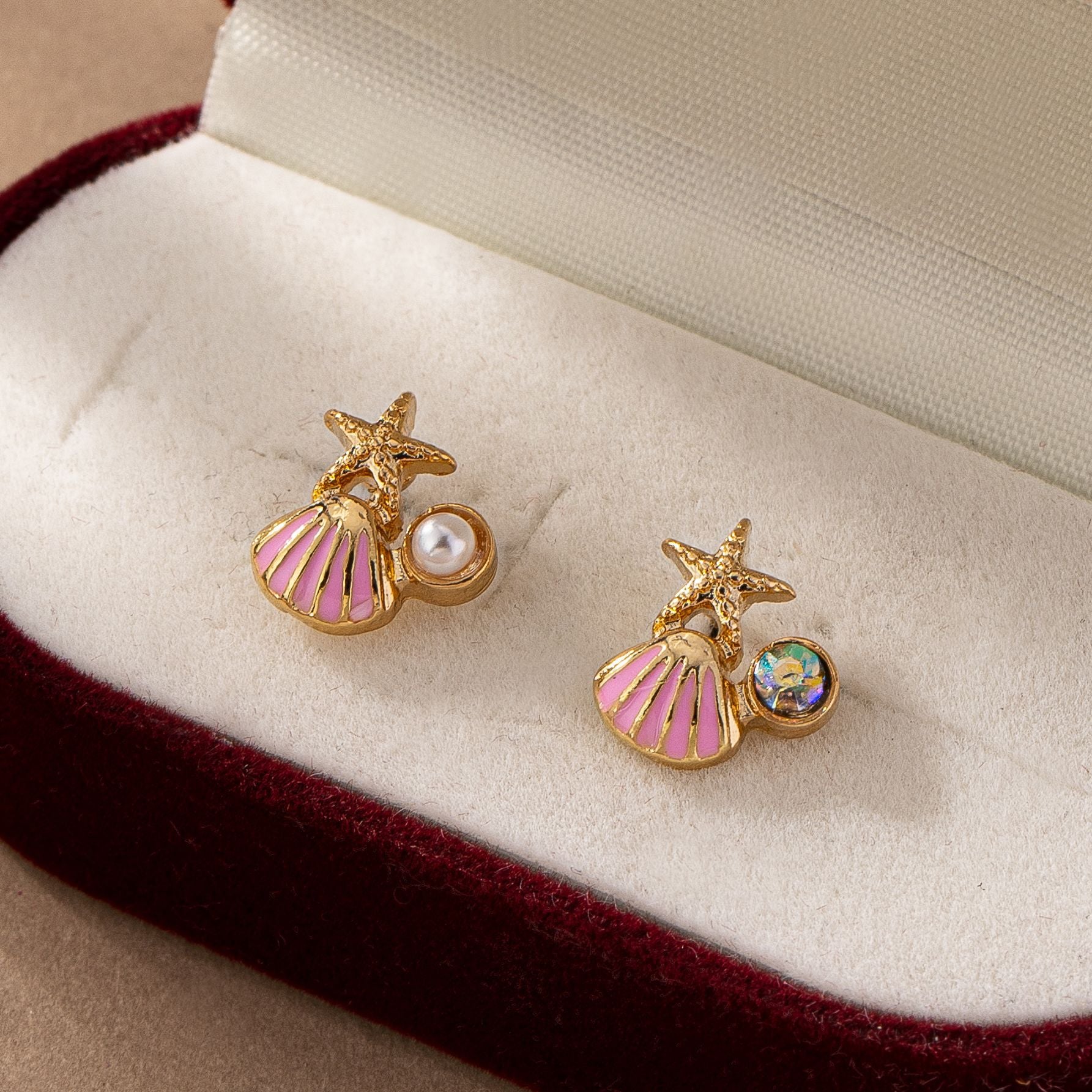 Wholesale Electroplated Alloy Starfish Shell Earrings Studs For Women Retro Minimalist Fashion Jewelry Accessory