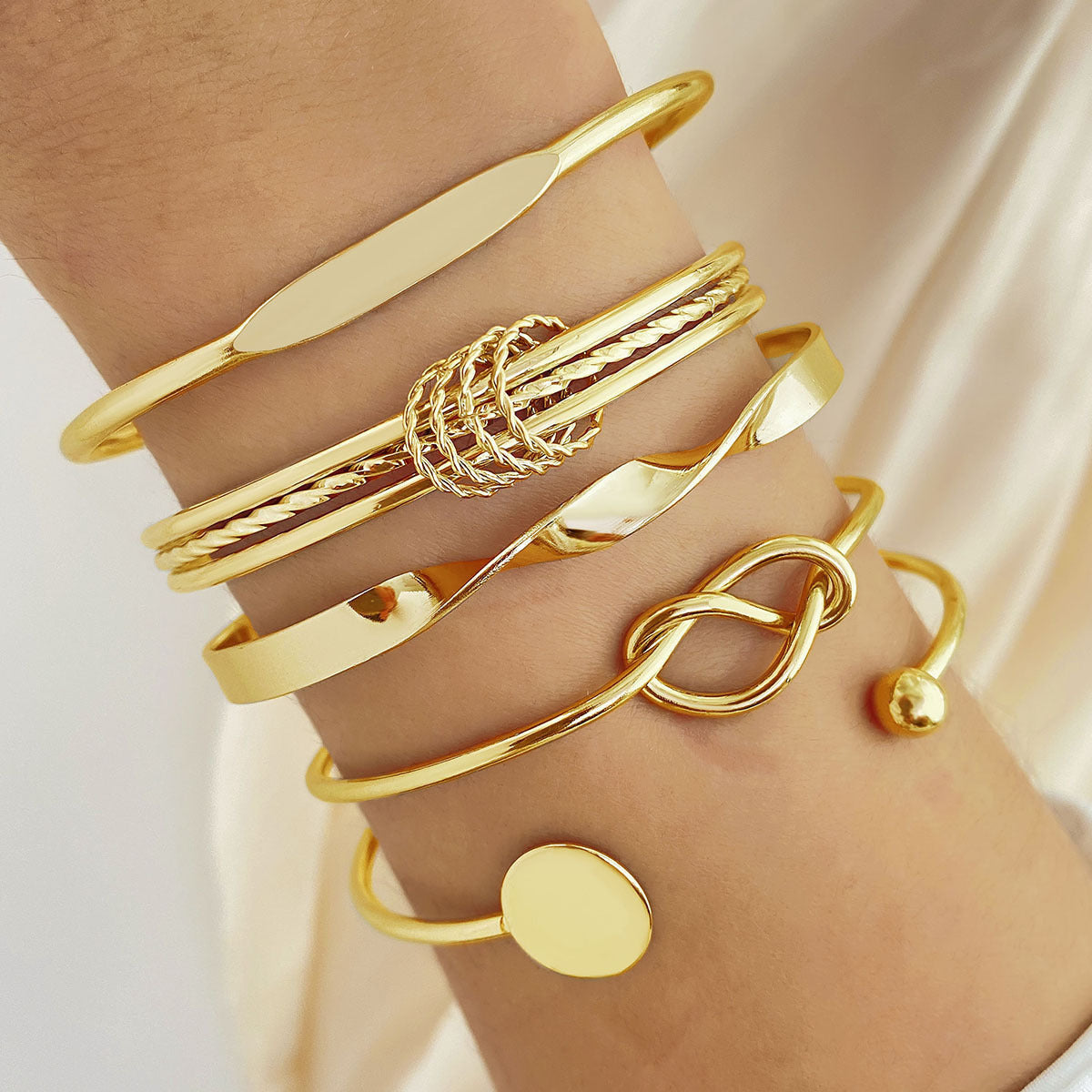 Wholesale Layered Cross &  Flower Pendant Jewelry Set,  Alloy Bracelet Bangle,  Boutique Resale