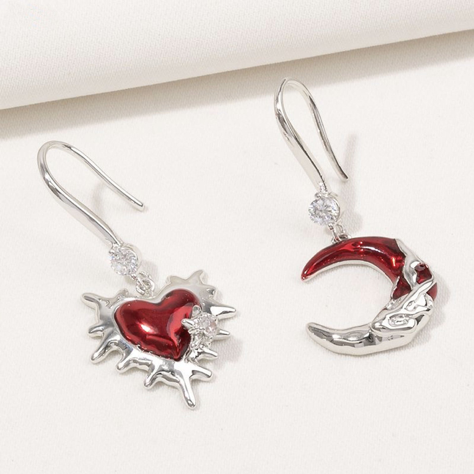 Wholesale  personality design sense of n love string moonearrings