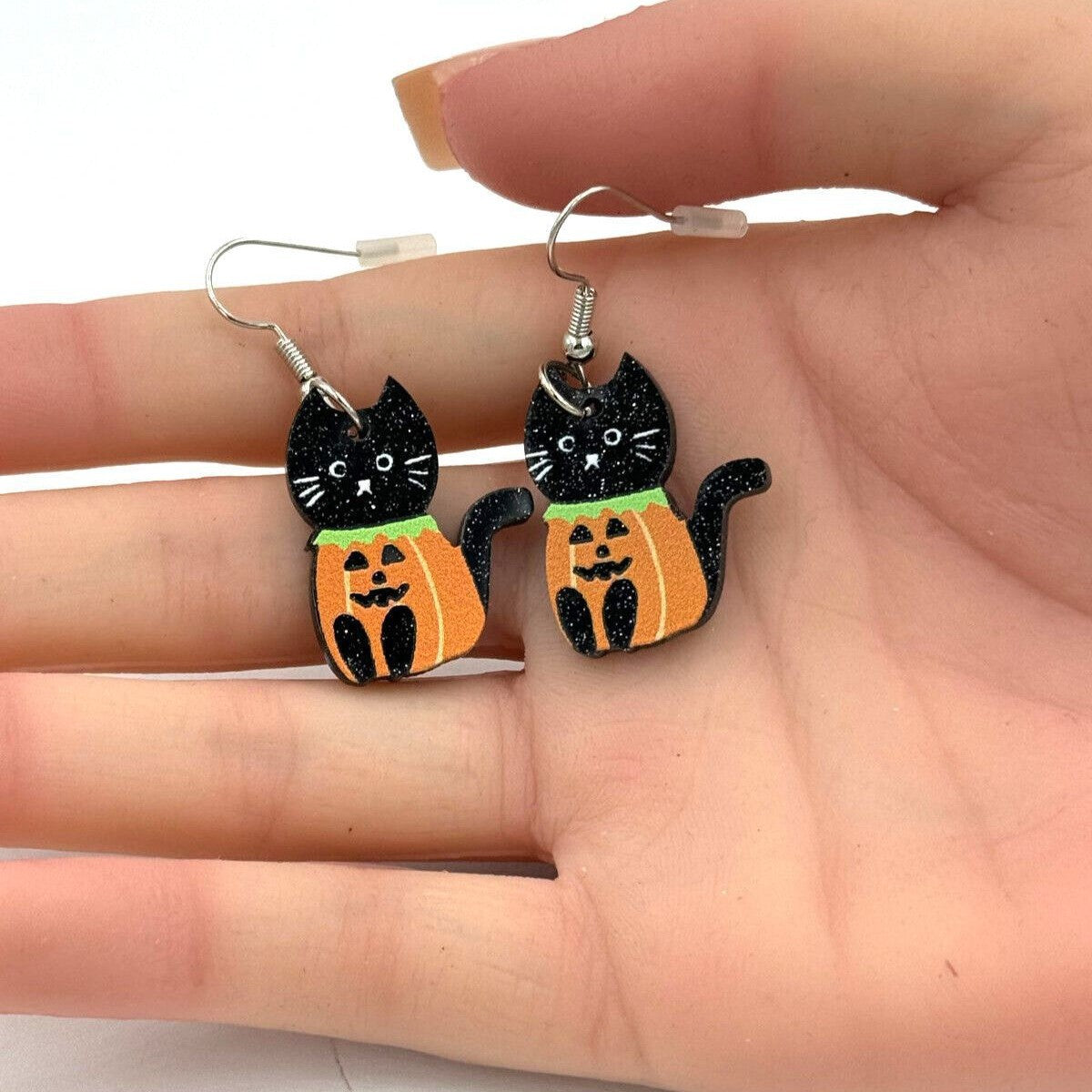Wholesale  Cat Pumpkin Acrylic Earrings Trendy Ghost Stud Earrings for Party Gift Boutique Jewelry Accessory