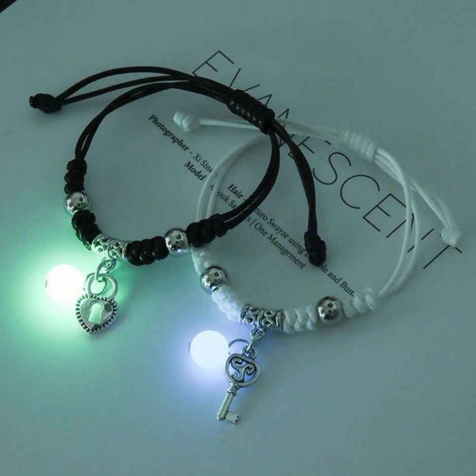 Wholesale Alloy Electroplated Resin Luminous Star Bracelet Glow In The Dark Trendy Everyday Fashion Accessory For Women And Teens