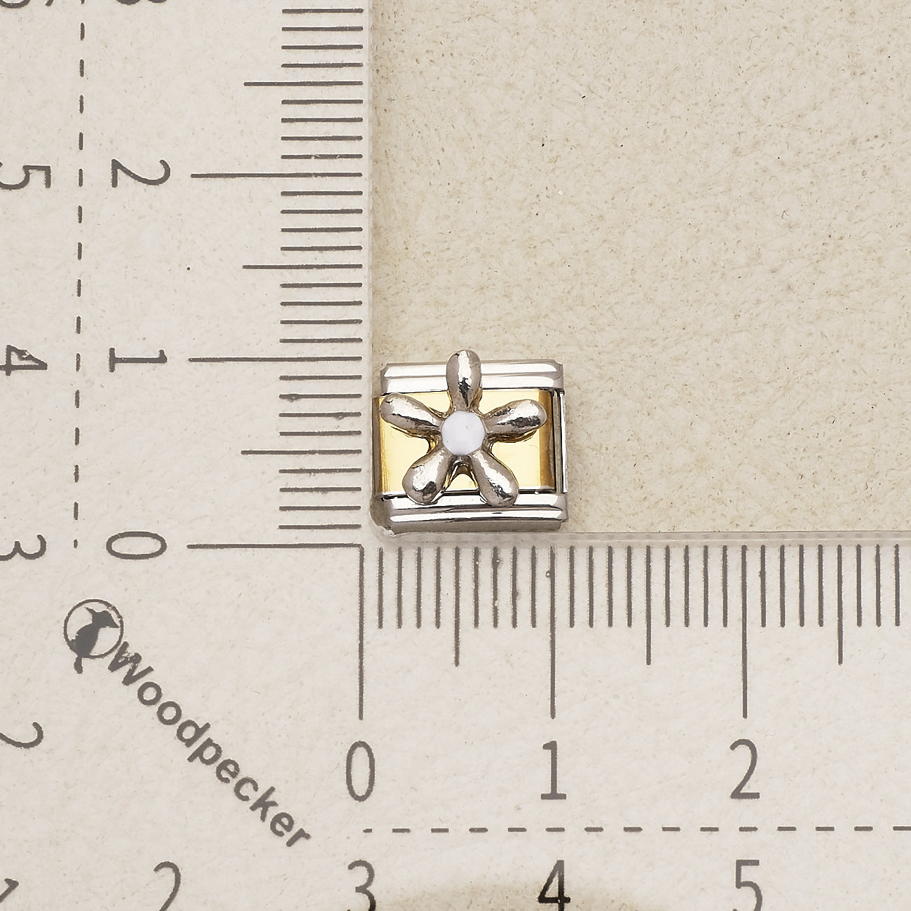 Wholesale 18Pcs Fashion 201 Stainless Steel Italian Charms DIY Jewelry Accessory With Flower Skull Heart Feather Motifs